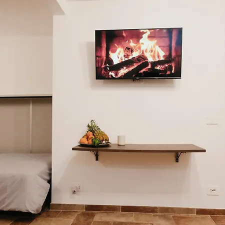Homestay Tra Gli Ulivi San Cesareo