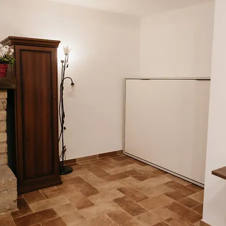 Privatunterkunft Tra Gli Ulivi