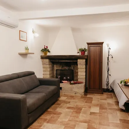 Tra Gli Ulivi * San Cesareo
